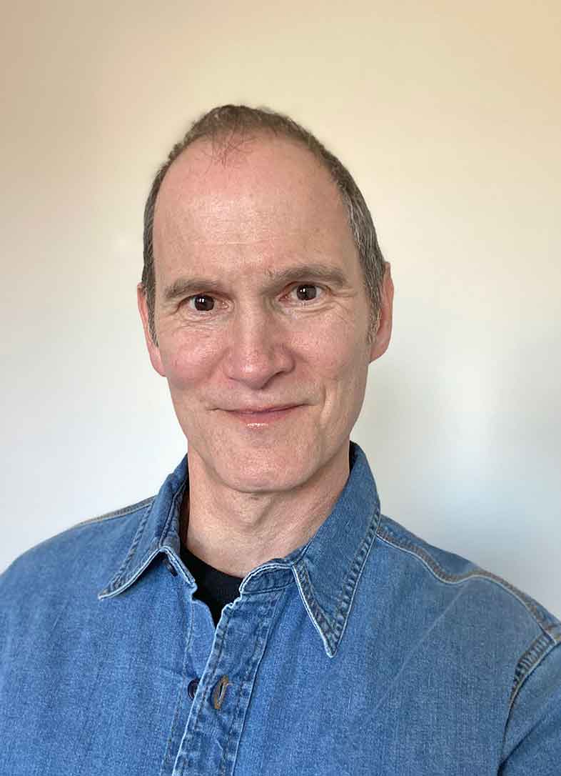 Spencer Gordon headshot